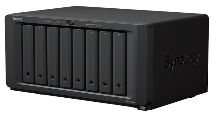 Сетевой накопитель  Synology DS1823XS+ 130829