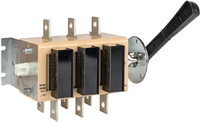 Выключатель-разъединитель  EKF uvr32-37a71220 151042